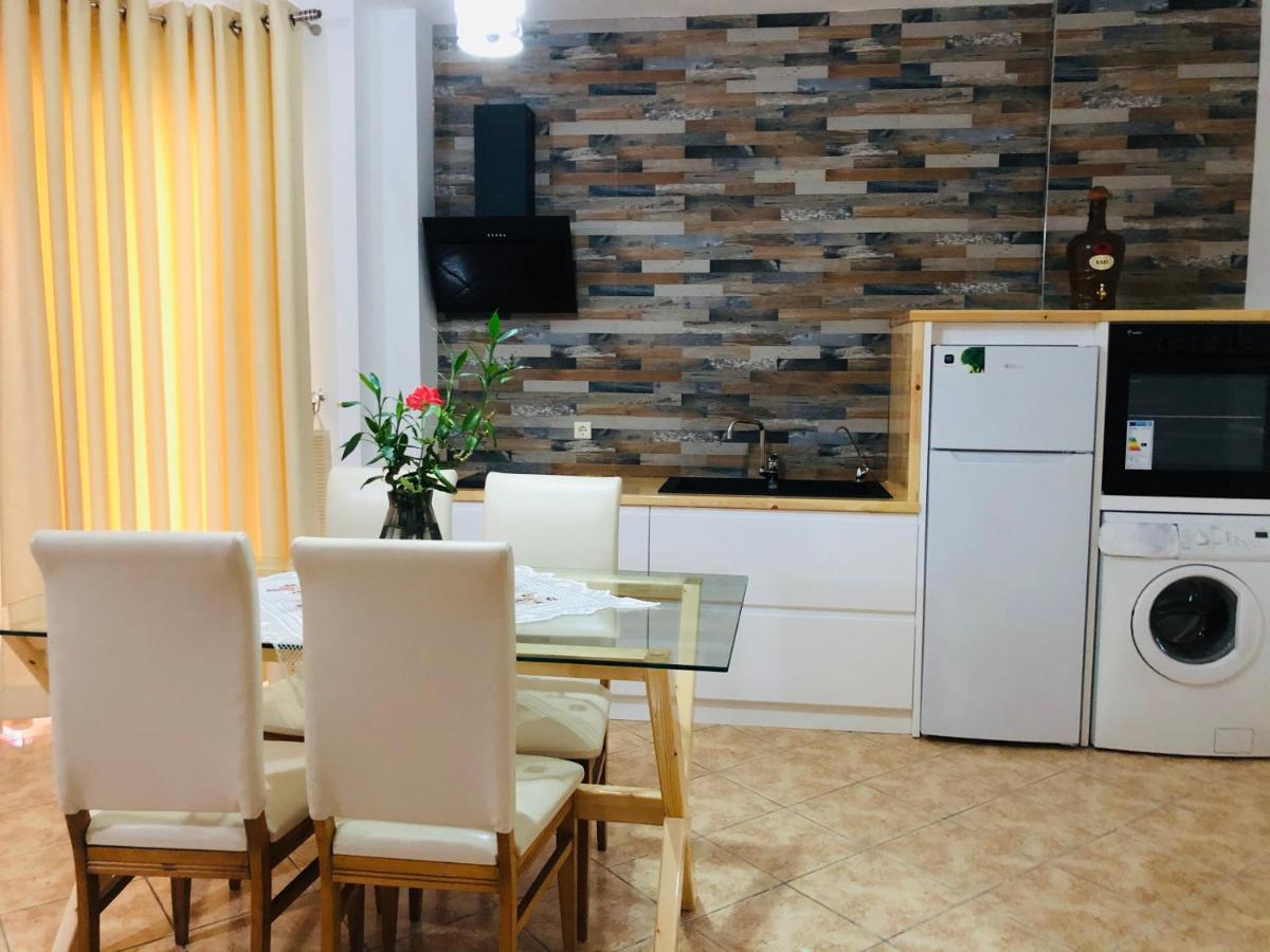 Flora Apartments Sarandë Eksteriør billede