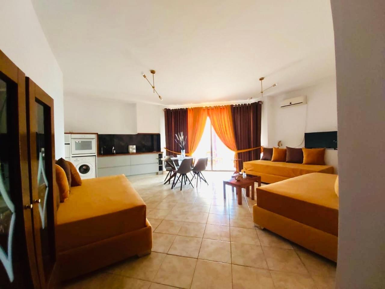 Flora Apartments Sarandë Eksteriør billede